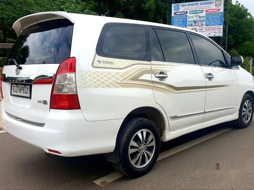 Toyota Innova 2.5 V 7 STR, 2016, Diesel MT in Ahmedabad