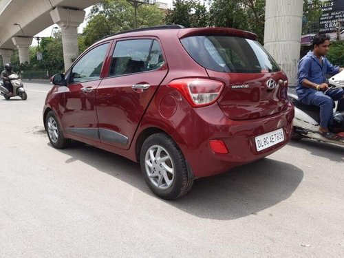 Used Hyundai i10 Sportz 2015 MT for sale in New Delhi