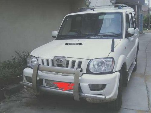 Used Mahindra Scorpio VLX 2013 MT for sale in Varanasi