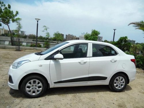 2016 Hyundai Xcent 1.1 CRDi Base MT for sale in Ahmedabad