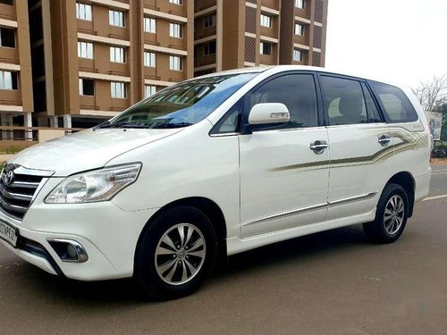 Toyota Innova 2.5 V 7 STR, 2016, Diesel MT in Ahmedabad