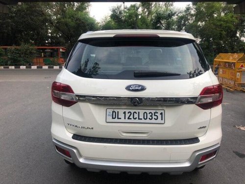 Used 2016 Ford Endeavour AT for sale in New Delhi