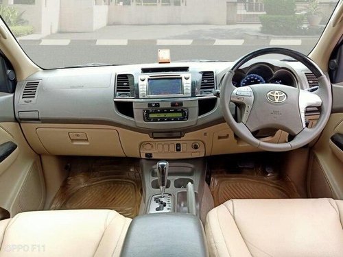 2013 Toyota Fortuner 4x2 4 Speed AT in New Delhi