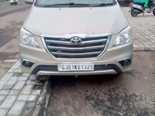 Toyota Innova 2.5 V 8 STR, 2011, Diesel MT for sale in Rajkot