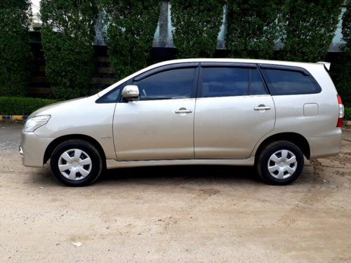 Used 2007 Toyota Innova 2004-2011 MT for sale in Ahmedabad