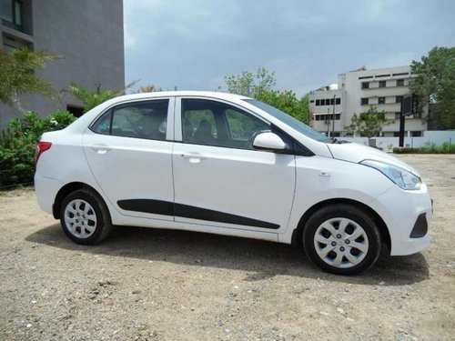 2016 Hyundai Xcent 1.1 CRDi Base MT for sale in Ahmedabad