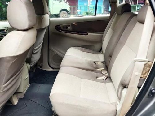 Toyota Innova 2.5 VX (Diesel) 8 Seater BS IV 2013 MT for sale in Thane