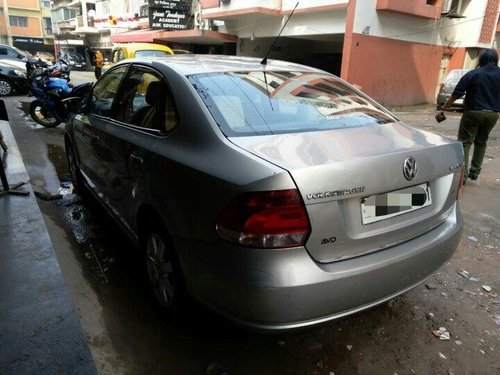 Volkswagen Vento Diesel Highline 2011 MT for sale in Kolkata