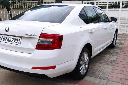 Used 2014 Skoda Octavia Ambition 2.0 TDI AT in Bangalore