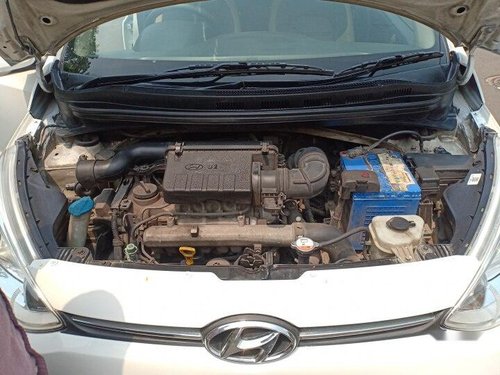 Used 2014 Hyundai Grand i10 1.2 CRDi Sportz Option MT in Kolkata
