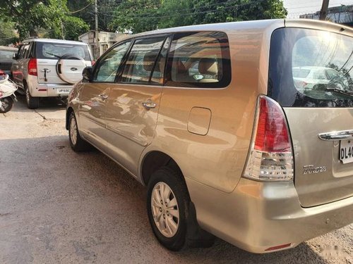 Toyota Innova 2.5 VX 7 STR 2010 MT for sale in New Delhi