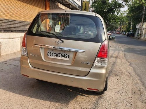 Toyota Innova 2.5 VX 7 STR 2010 MT for sale in New Delhi