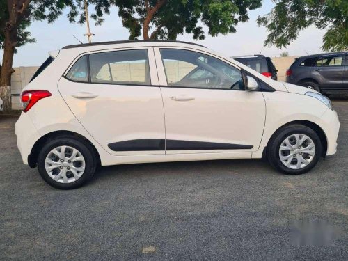 2016 Hyundai Grand i10 Sportz MT for sale in Ahmedabad