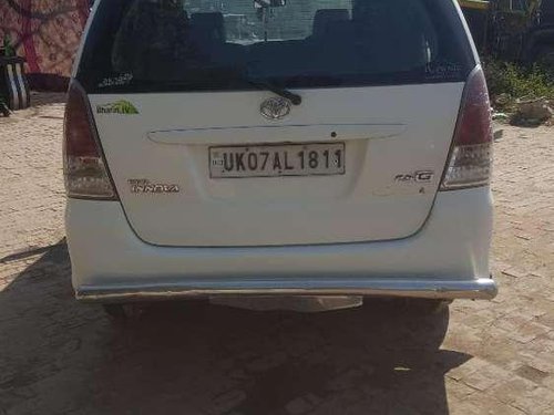 Used 2011 Toyota Innova MT for sale in Muzaffarnagar