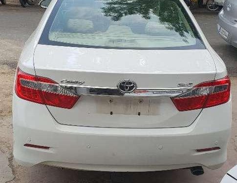 Toyota Camry W2 Automatic, 2014, Petrol AT in Noida