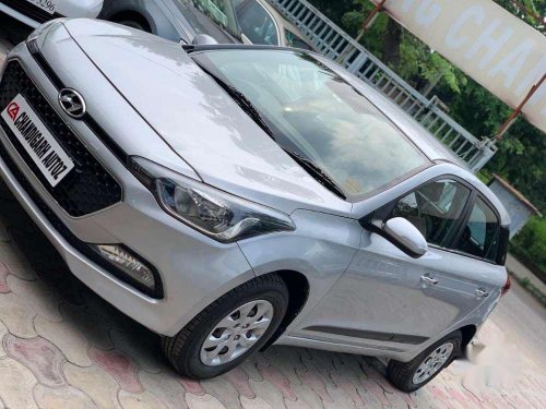 Hyundai Elite i20 2016 MT for sale in Chandigarh