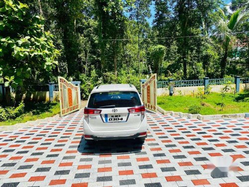 Toyota Innova Crysta 2018 MT for sale in Kochi