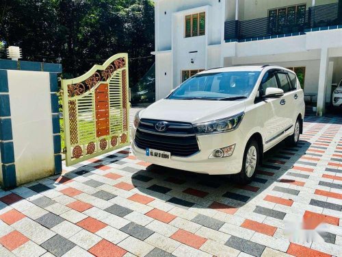 Toyota Innova Crysta 2018 MT for sale in Kochi