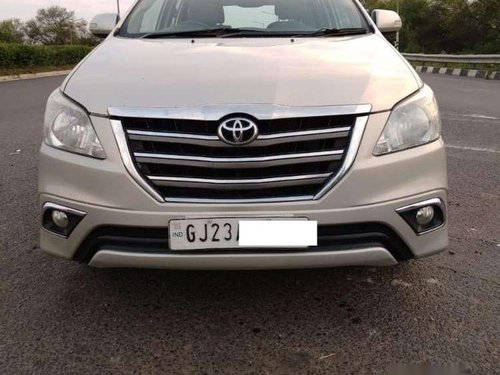 Toyota Innova 2014 MT for sale in Anand