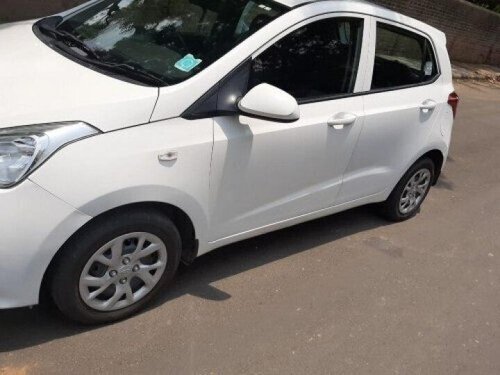 Hyundai Grand i10 1.2 CRDi Magna 2017 MT for sale in Ahmedabad