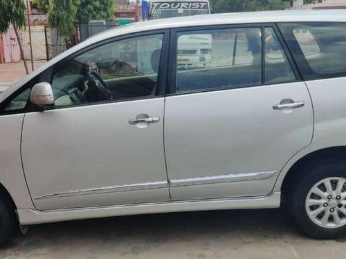 Toyota Innova 2.5 E 2014 MT for sale in Jaipur