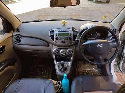 Hyundai i10 Era 2011 MT for sale in Mumbai