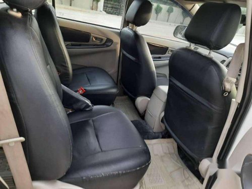 Toyota Innova 2012 MT for sale in Pudukkottai