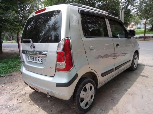 Used 2013 Maruti Suzuki Wagon R VXI MT for sale in Ahmedabad