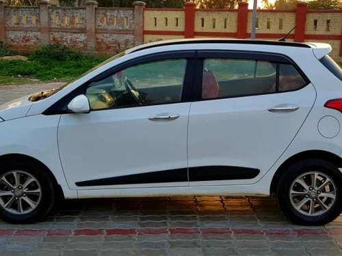 Used 2015 Hyundai Grand i10 1.2 CRDi Asta MT for sale in New Delhi