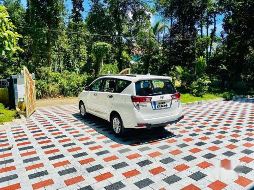 Toyota Innova Crysta 2018 MT for sale in Kochi