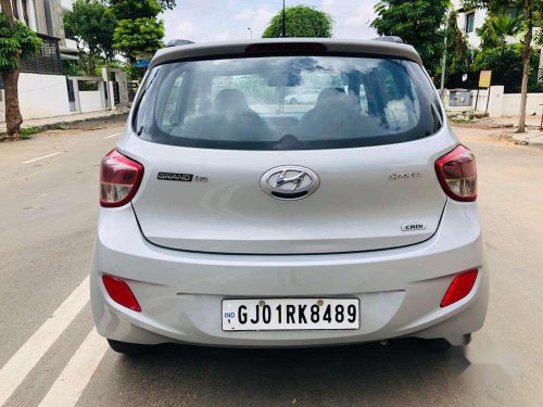 Used Hyundai Grand i10 Sportz 2015 MT for sale in Ahmedabad