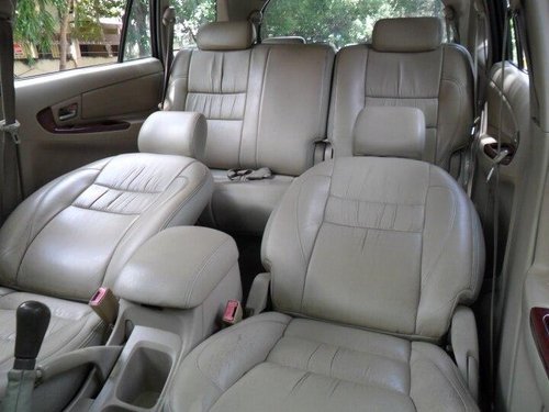 Toyota Innova 2006 MT for sale in Bangalore