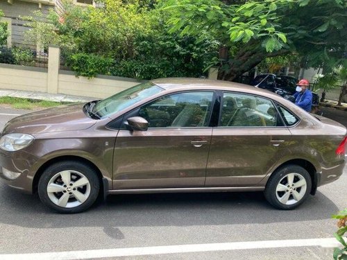 2015 Skoda New Rapid 1.5 TDI AT Ambition With Alloy Wheel in Bangalore