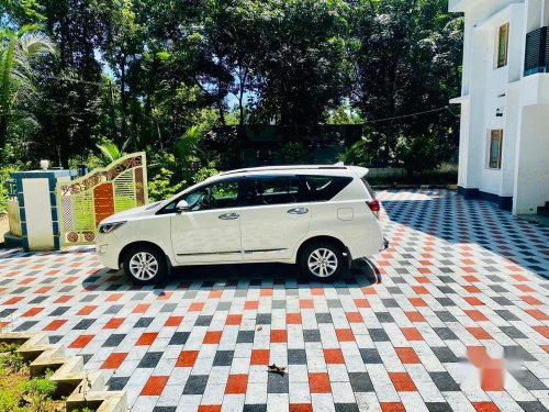 Toyota Innova Crysta 2018 MT for sale in Kochi