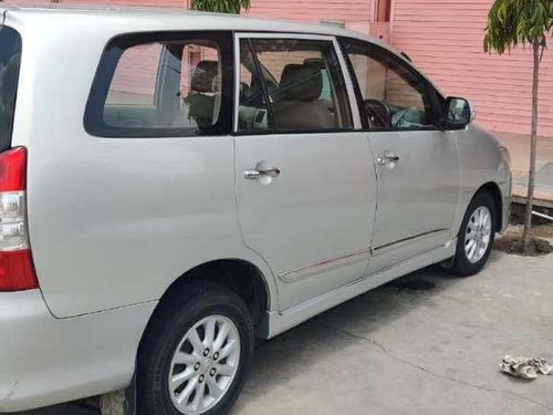 Toyota Innova 2.5 E 2014 MT for sale in Jaipur