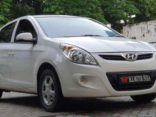 Hyundai i20 Sportz 1.4 CRDi 2011 MT for sale in Kolkata