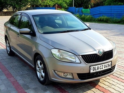 2013 Skoda Rapid 1.6 TDI Elegance MT in New Delhi