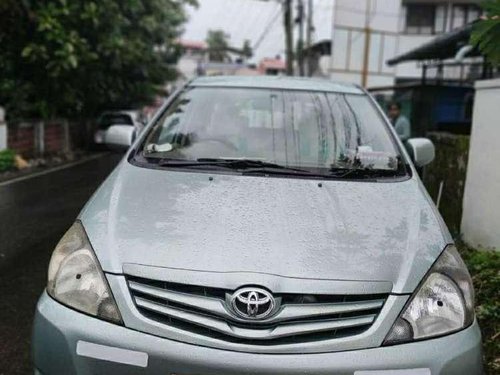 Toyota Innova 2008 MT for sale in Kochi