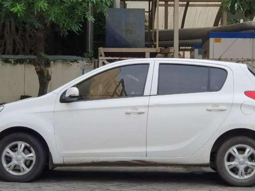 Hyundai i20 Sportz 1.4 CRDi 2011 MT for sale in Kolkata