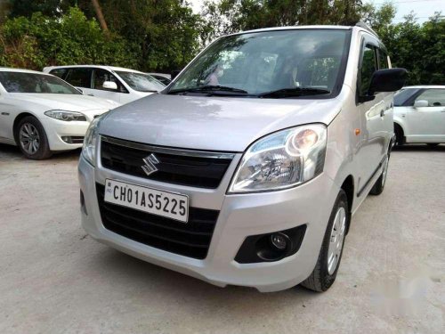 Used 2013 Maruti Suzuki Wagon R LXI MT for sale in Chandigarh 