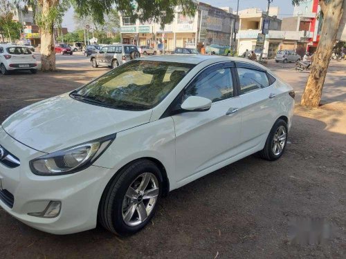 Hyundai Fluidic Verna 2012 MT in Chandigarh 