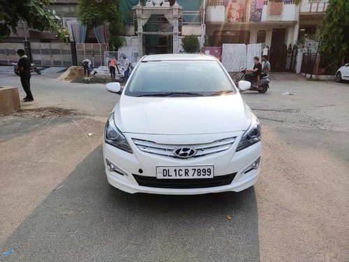 Used Hyundai Verna 2016 MT for sale in New Delhi