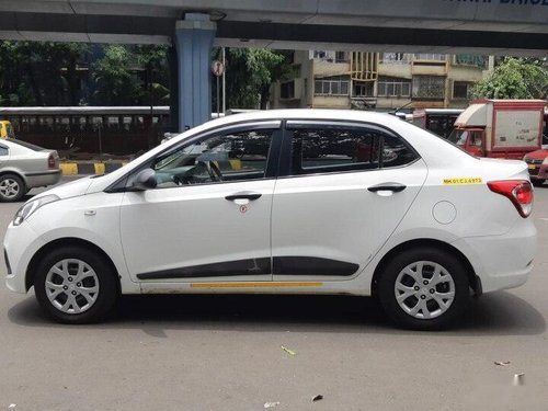Used Hyundai Xcent 1.1 CRDi Base 2016 MT for sale in Mumbai 