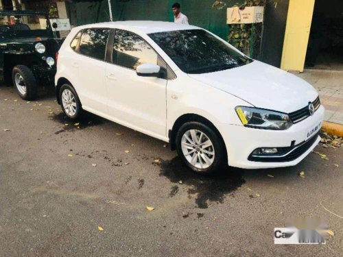 Volkswagen Polo Highline , 2015, MT in Ahmedabad 