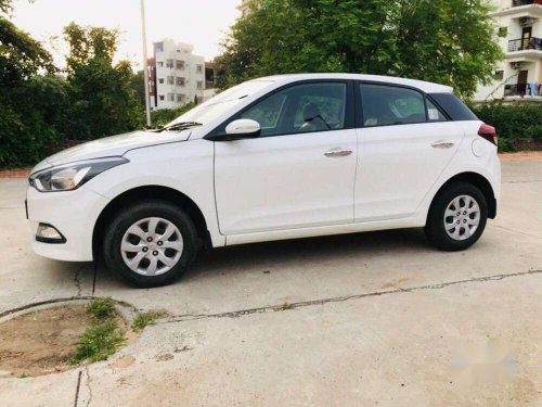 Used 2017 Hyundai Elite i20 MT for sale in Vadodara