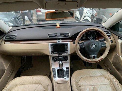 Used 2011 Volkswagen Passat AT for sale in Pune 