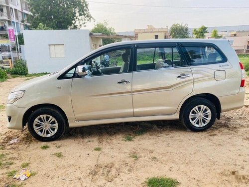 2012 Toyota Innova 2.5 G (Diesel) 8 Seater MT in Ahmedabad