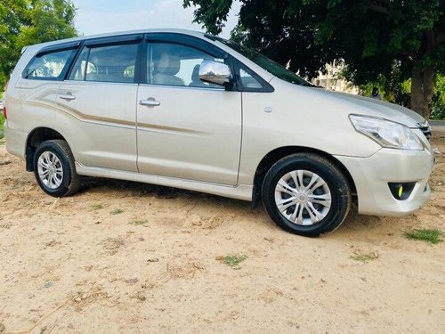 2012 Toyota Innova 2.5 G (Diesel) 8 Seater MT in Ahmedabad