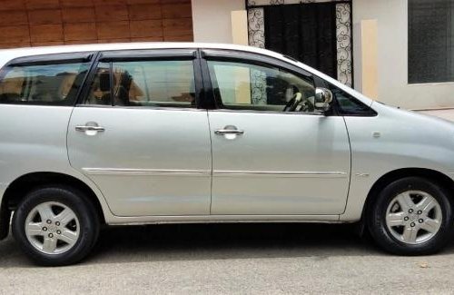 Used Toyota Innova 2005 MT for sale in Bangalore 