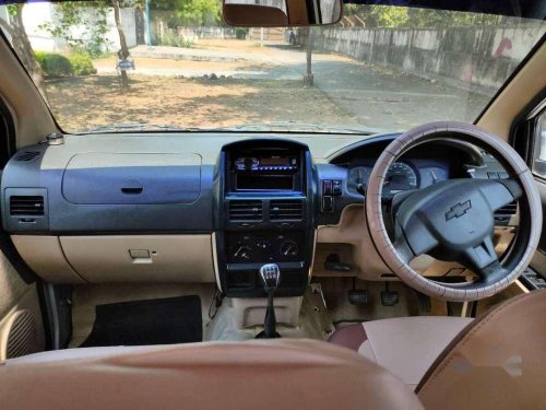 Used Chevrolet Tavera 2016 MT for sale in Chennai